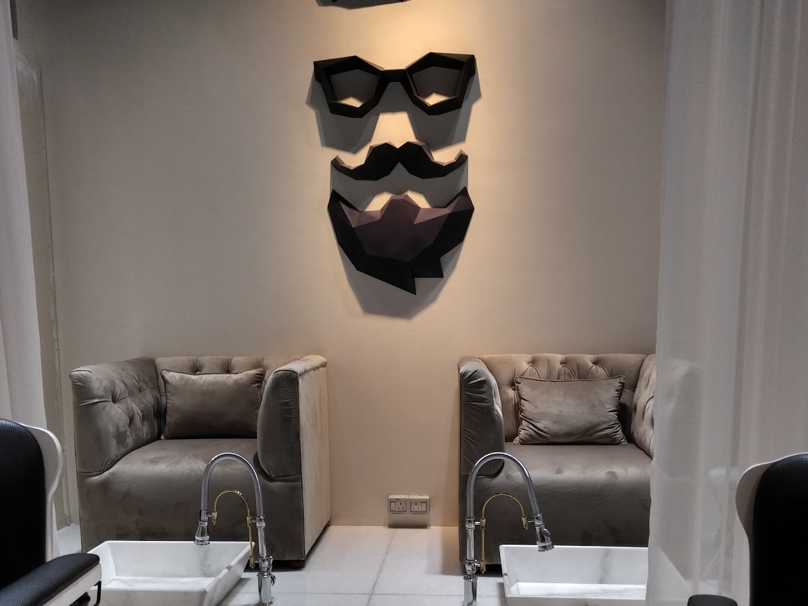 AJ's Salon - Barber Shops in Nadd Al Hamar, Dubai