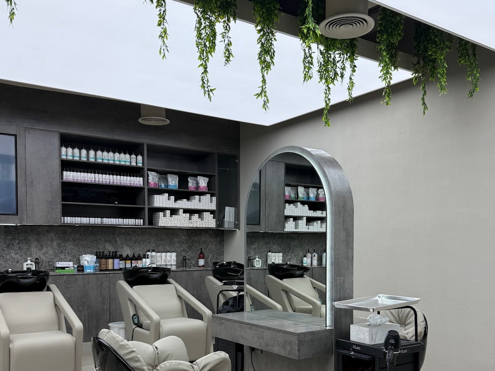 Amaraya Beauty Center - Beauty Salons in Al Bada'a, Dubai