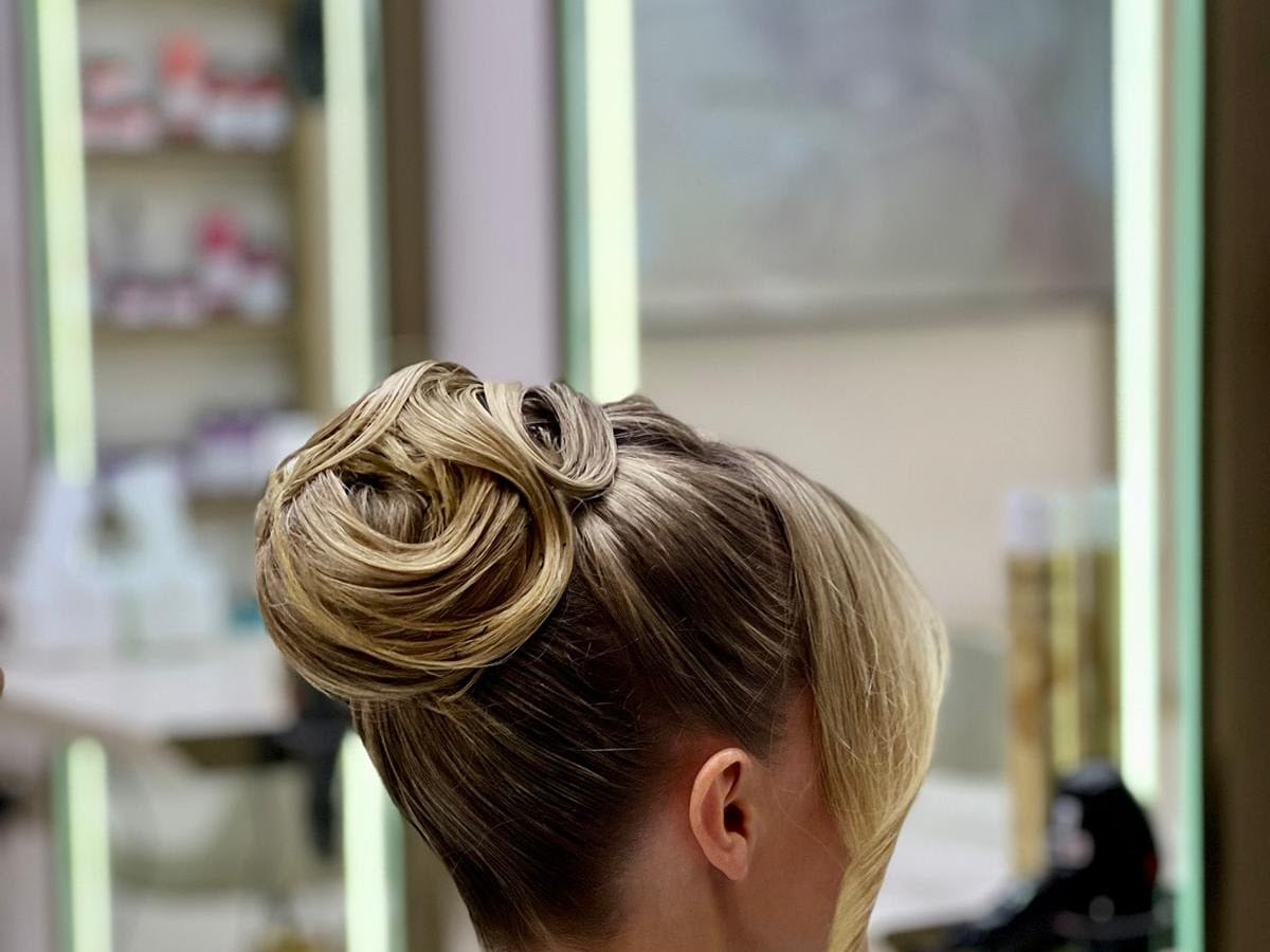 Avel Hair & Beauty Salon - Beauty Salons in DAMAC Hills, Dubai