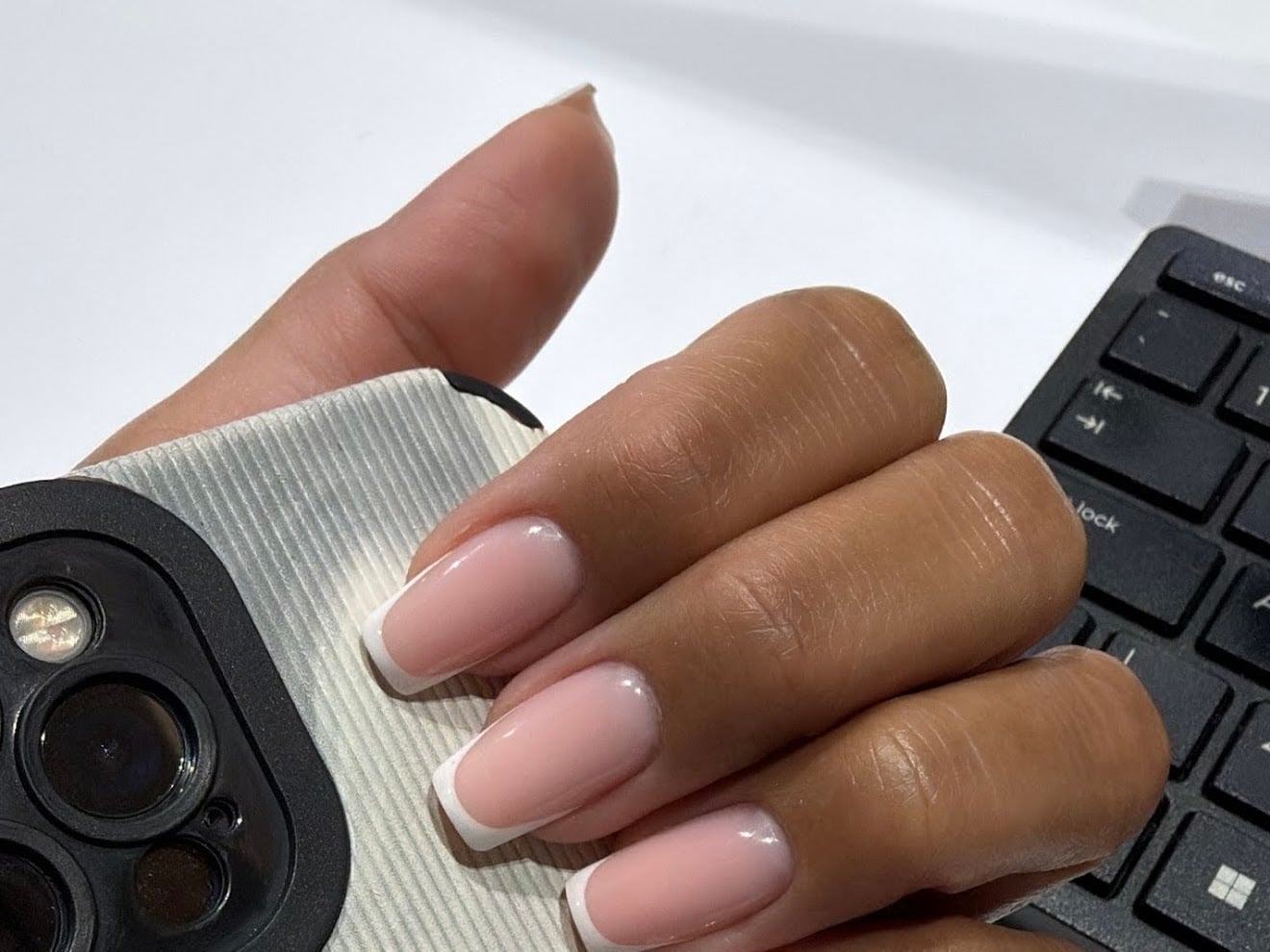 Aya's Beauty Studio - Nail Salons in Jumeirah Lake Towers, Dubai