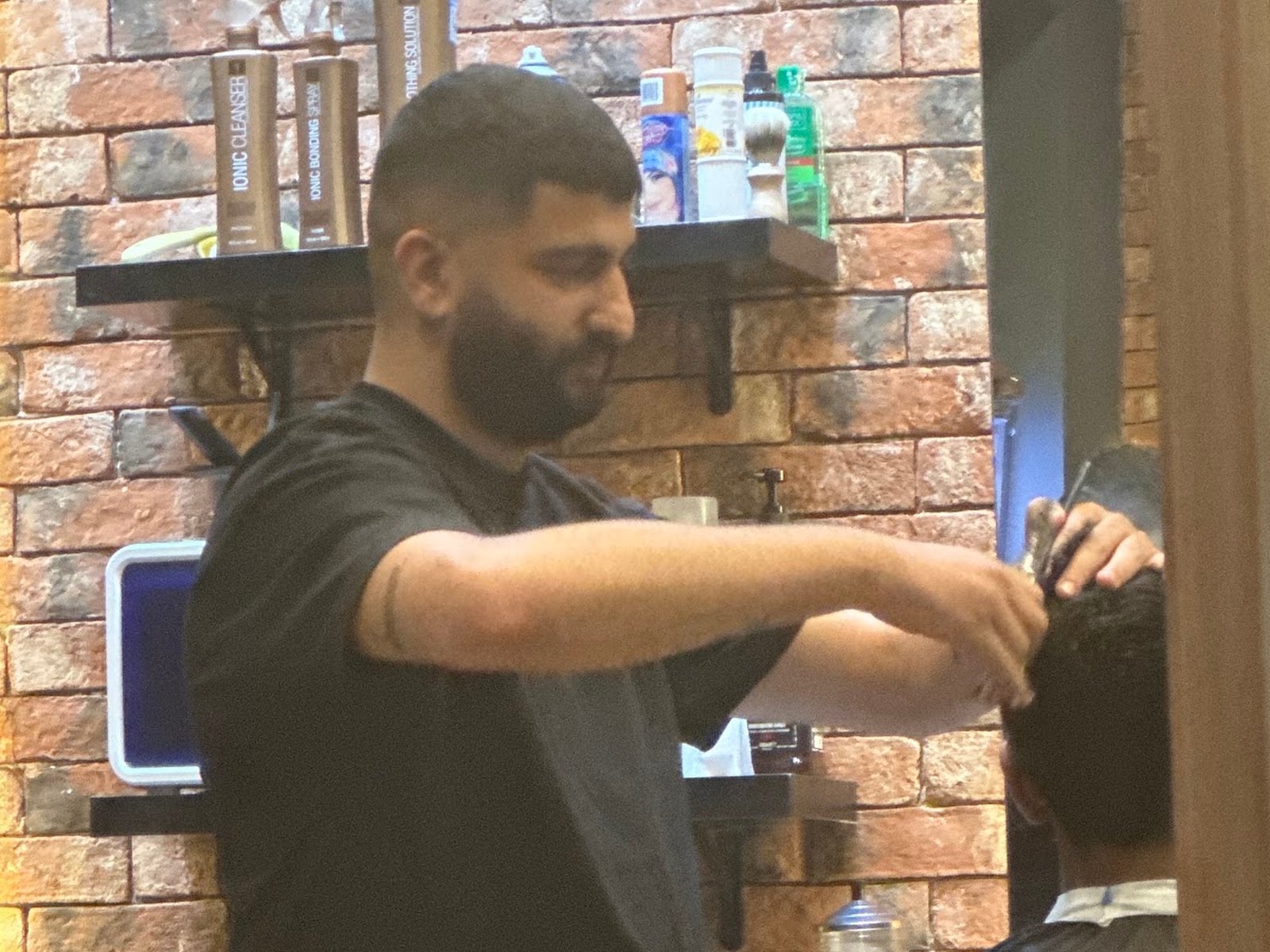 Bold Men’s Salon | Barber Shop - Barber Shops in Jumeirah, Dubai