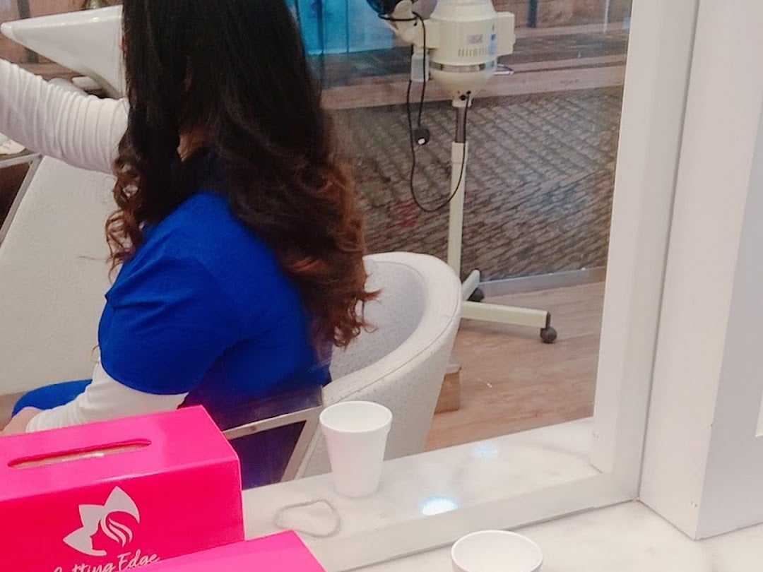Cutting Edge Ladies - Hairdressers in Dubai Marina, Dubai