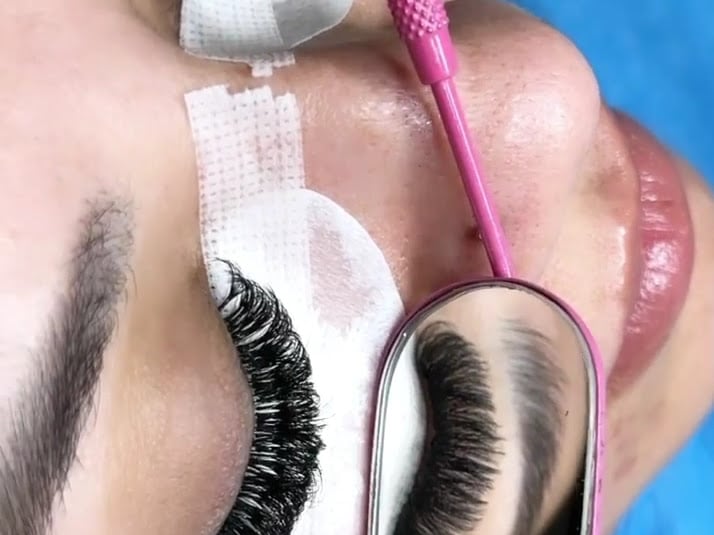 Elegante Golden Women Salon - Beauty Salons in Al Bada'a, Dubai