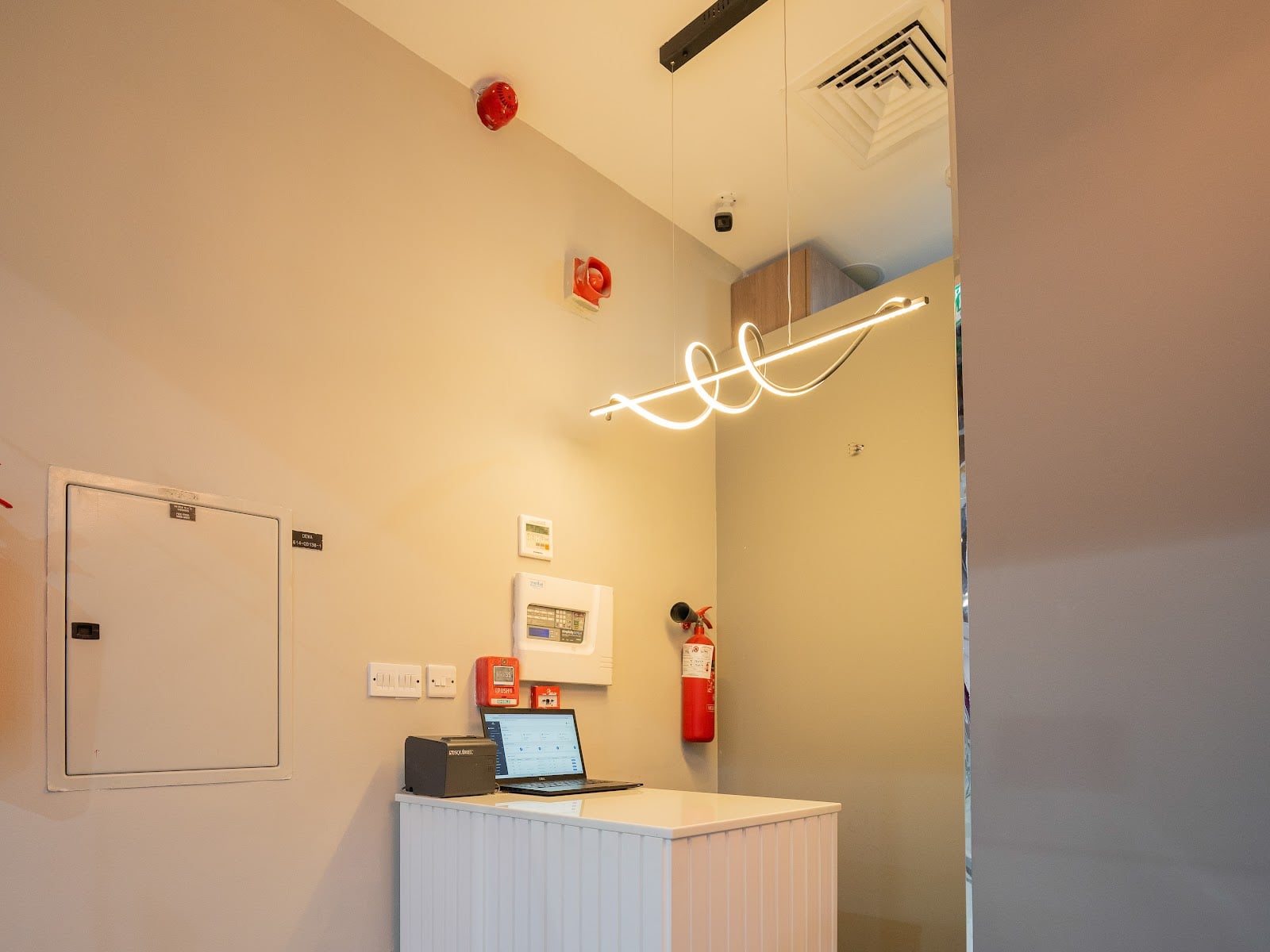 Fine Cuts Men's Barbershop - Barber Shops in Ras Al Khor Industrial Area, Dubai