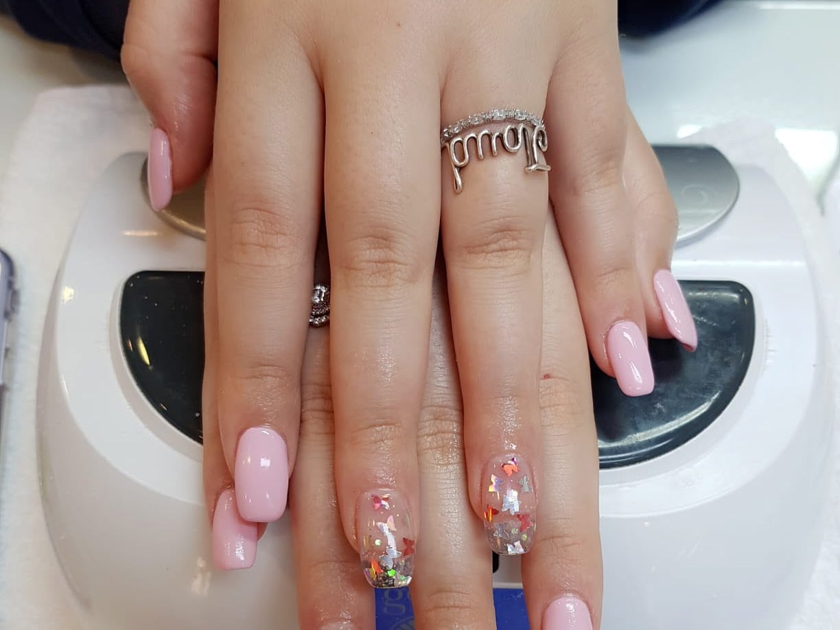 Glowmore Ladies Beauty Salon - Beauty Salons in Jumeirah 3, Dubai