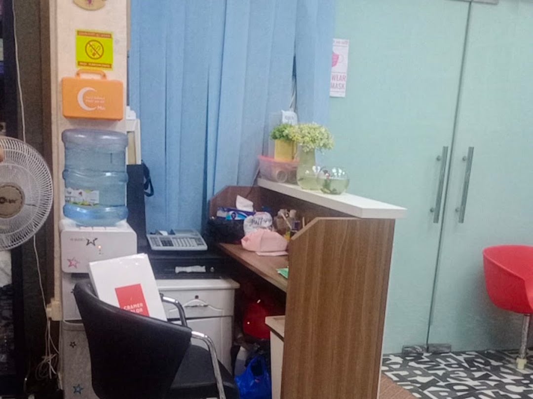 Hayat's Ladies Salon - Beauty Salons in Dubai International City, Dubai