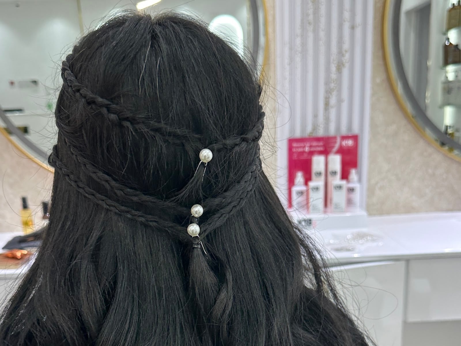 L'instant Beauty Salon - Beauty Salons in Nad Al Sheba 1, Dubai