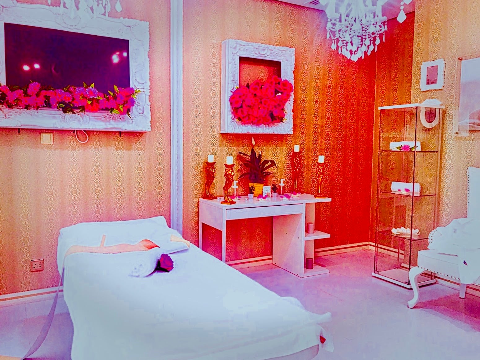 Lion Salon & Spa Center - Beauty Salons in Al Bada'a, Dubai