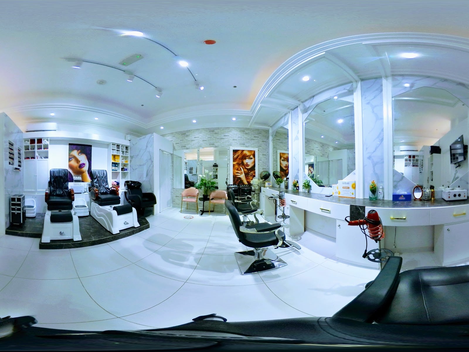 Liwan Ladies Salon - Beauty Salons in Liwan, Dubai