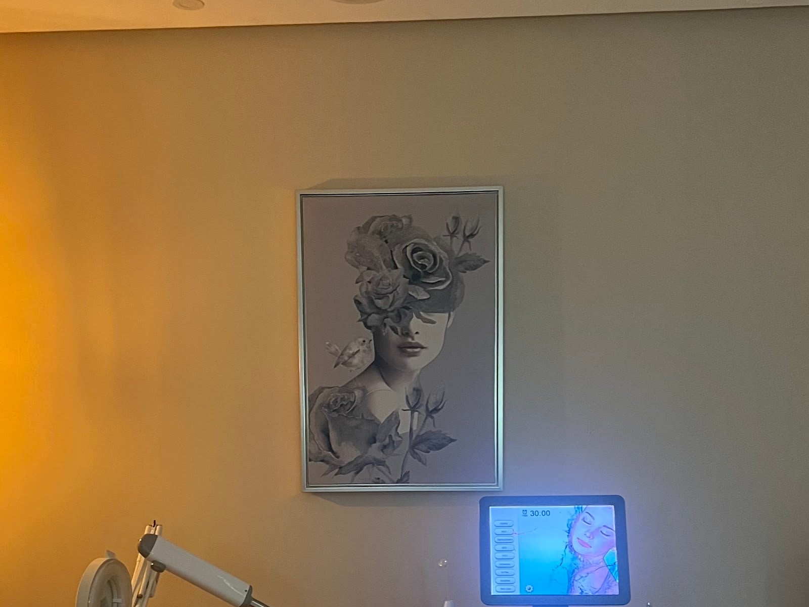Maris Clinic - Skin Care Salons in Al Bada'a, Dubai