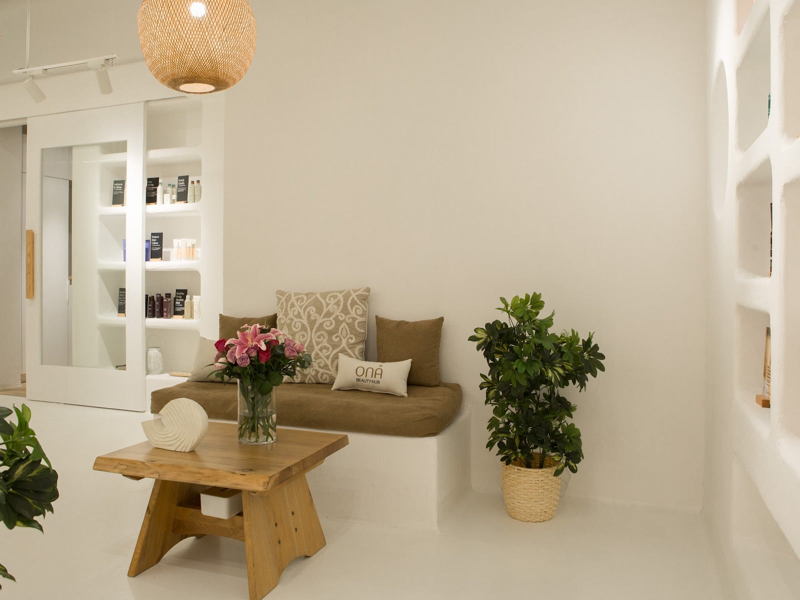ONÅ Beauty Hub - Beauty Salons in Dubai Investments Park, Dubai