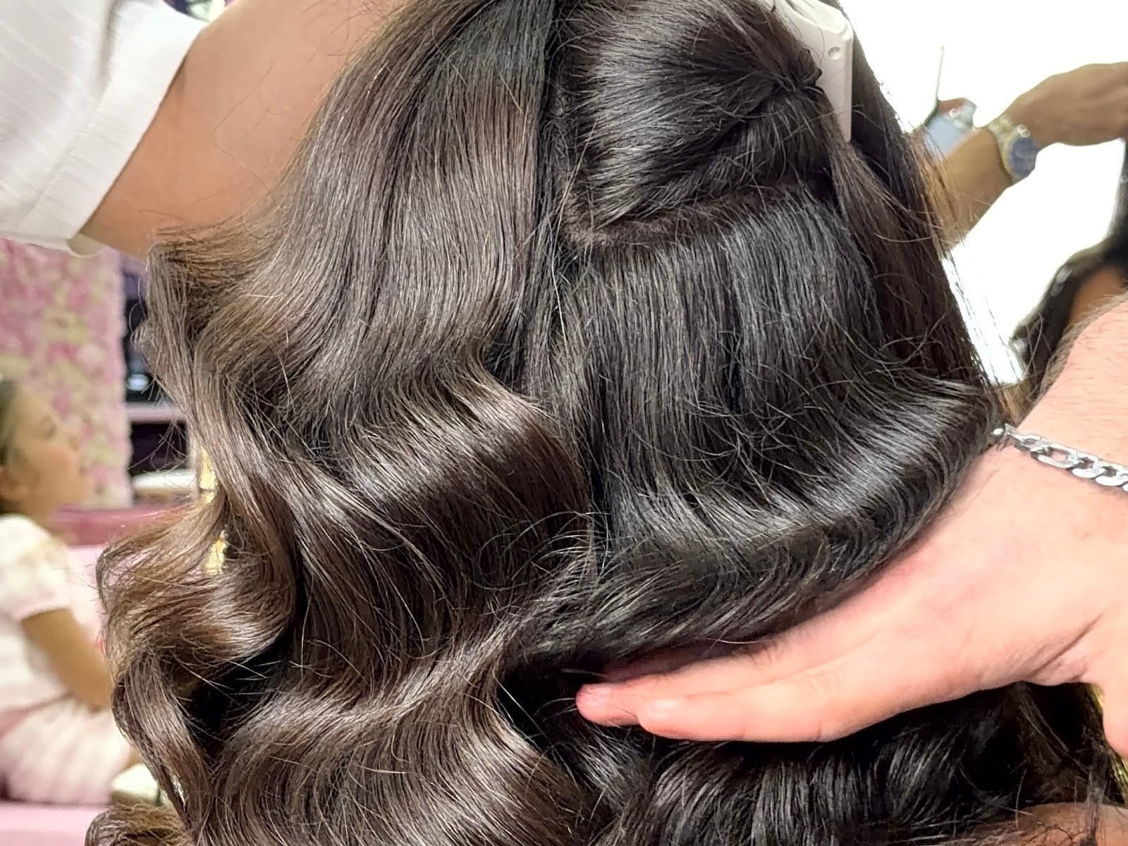 Pink Plastic Women Salon - Beauty Salons in Dubai Marina, Dubai