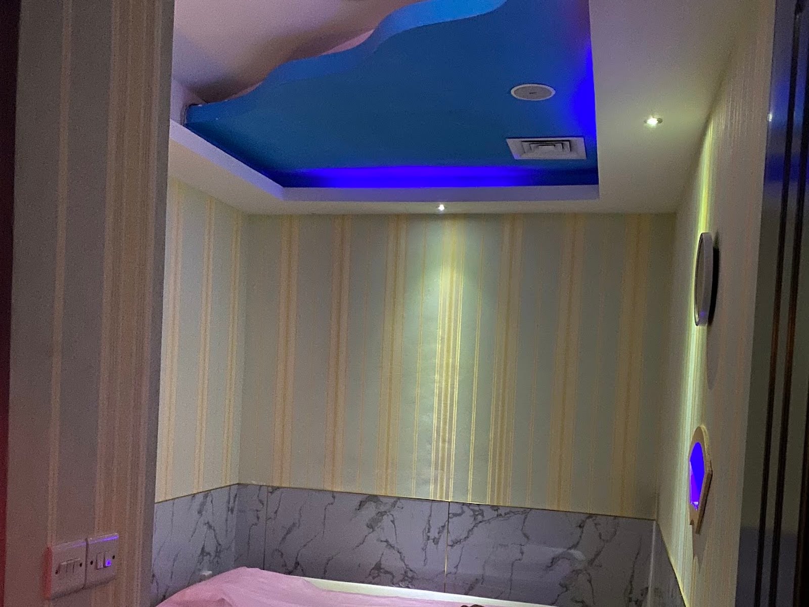 Queens Beauty Salon - Beauty Salons in Dubai International City, Dubai