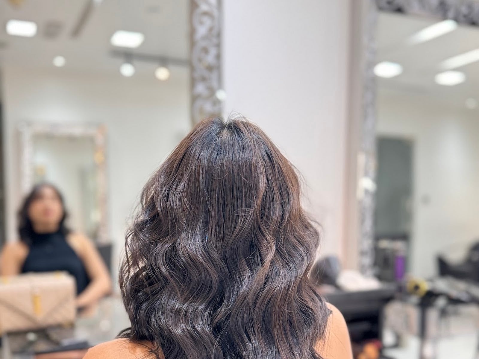 SAKS 21 - Beauty Salons in Jumeirah Beach Residence, Dubai