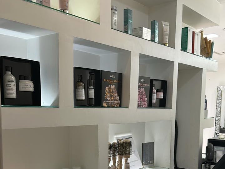 SAKS 21 - Beauty Salons in Jumeirah Beach Residence, Dubai