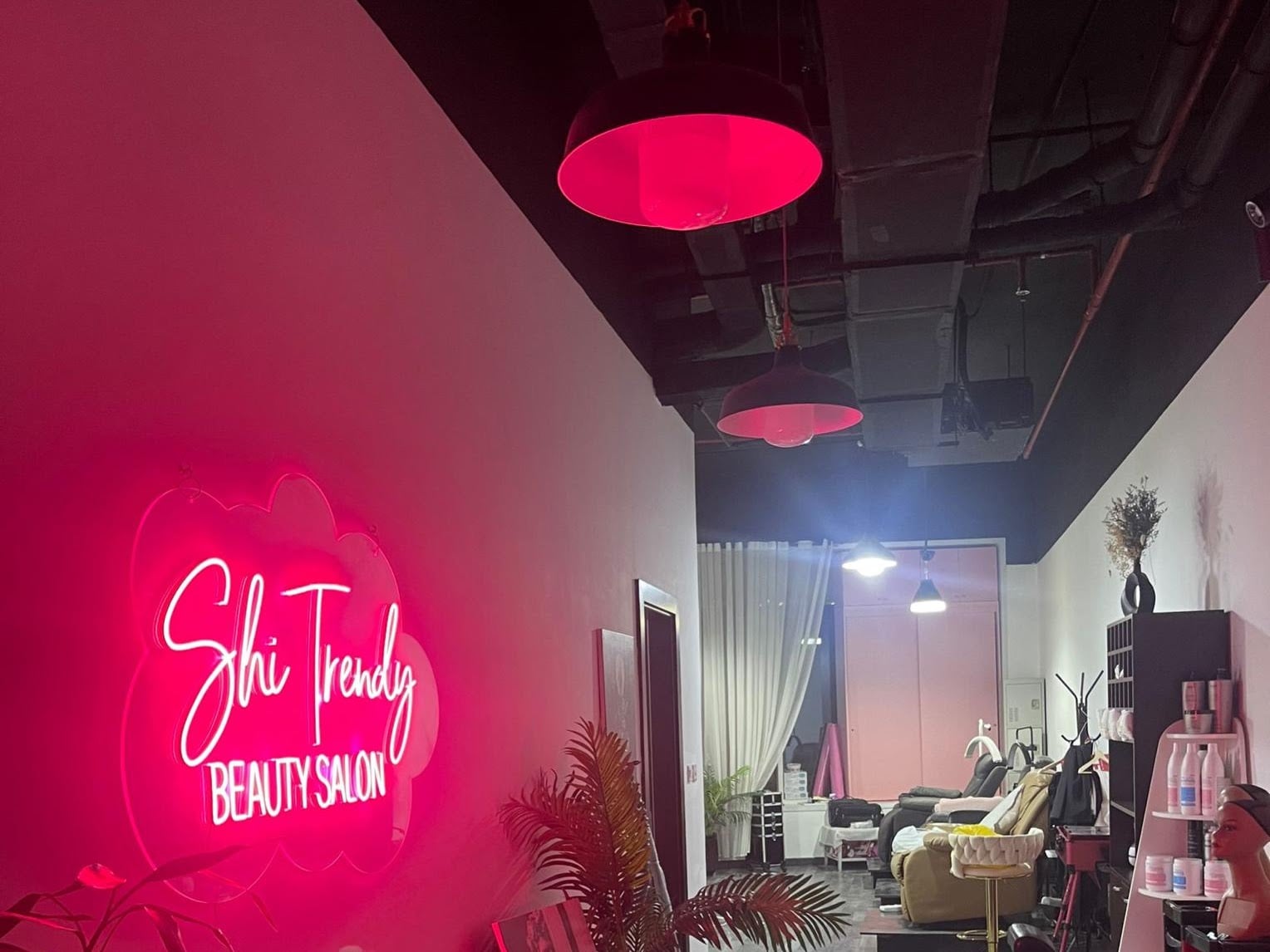 She Trendy Beauty Salon - Beauty Salons in Sheikh Zayed Rd, Dubai