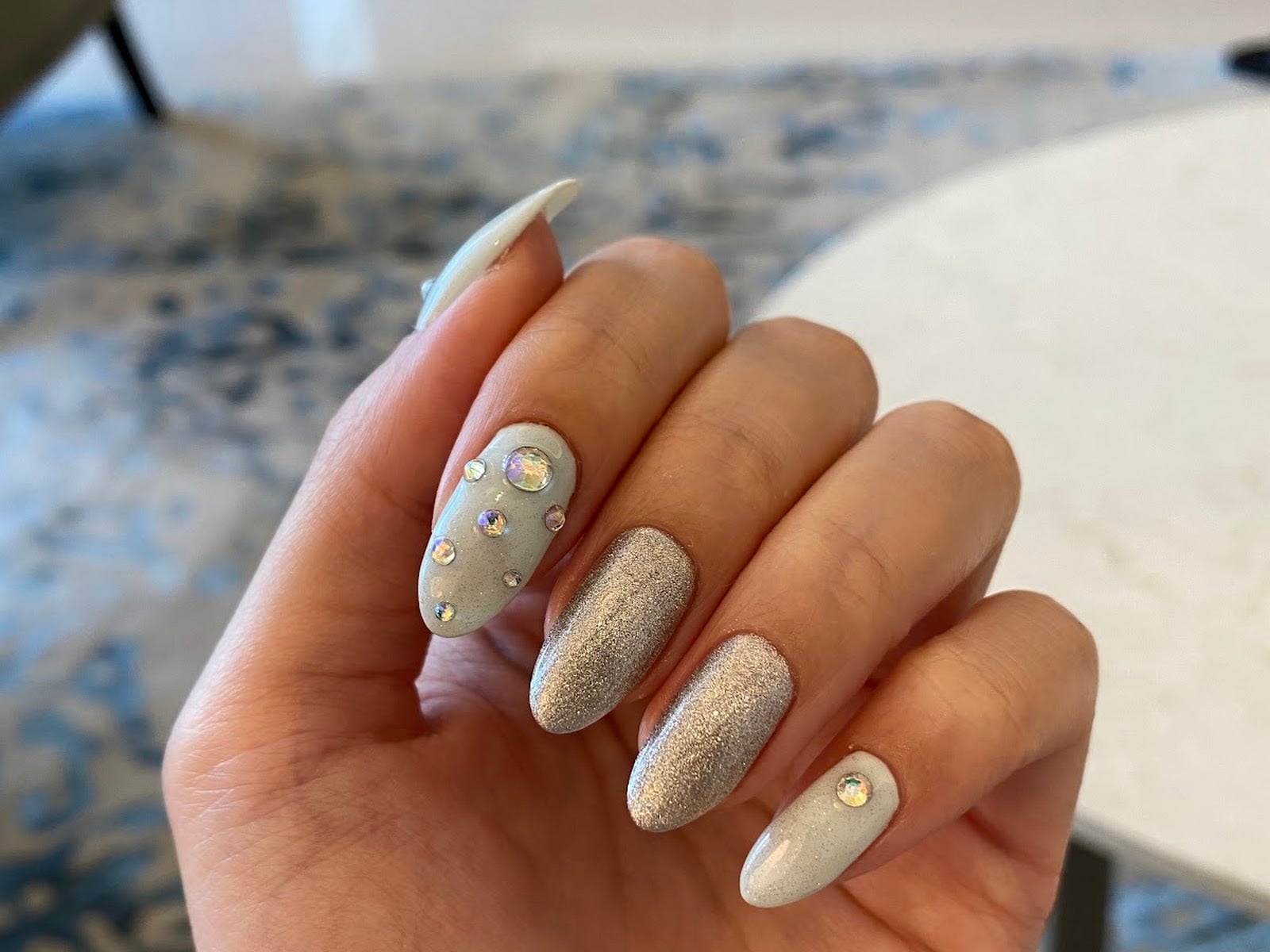 Sisters Beauty Lounge - Beauty Salons in Downtown Dubai, Dubai