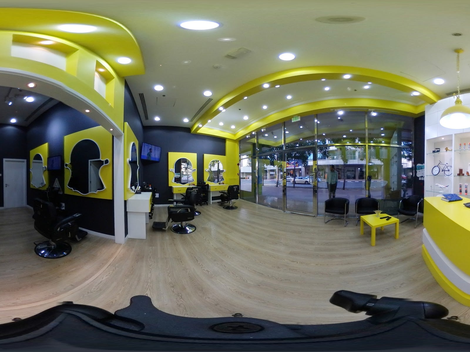Snaplook Men's Salon - Barber Shops in Oud Metha, Dubai