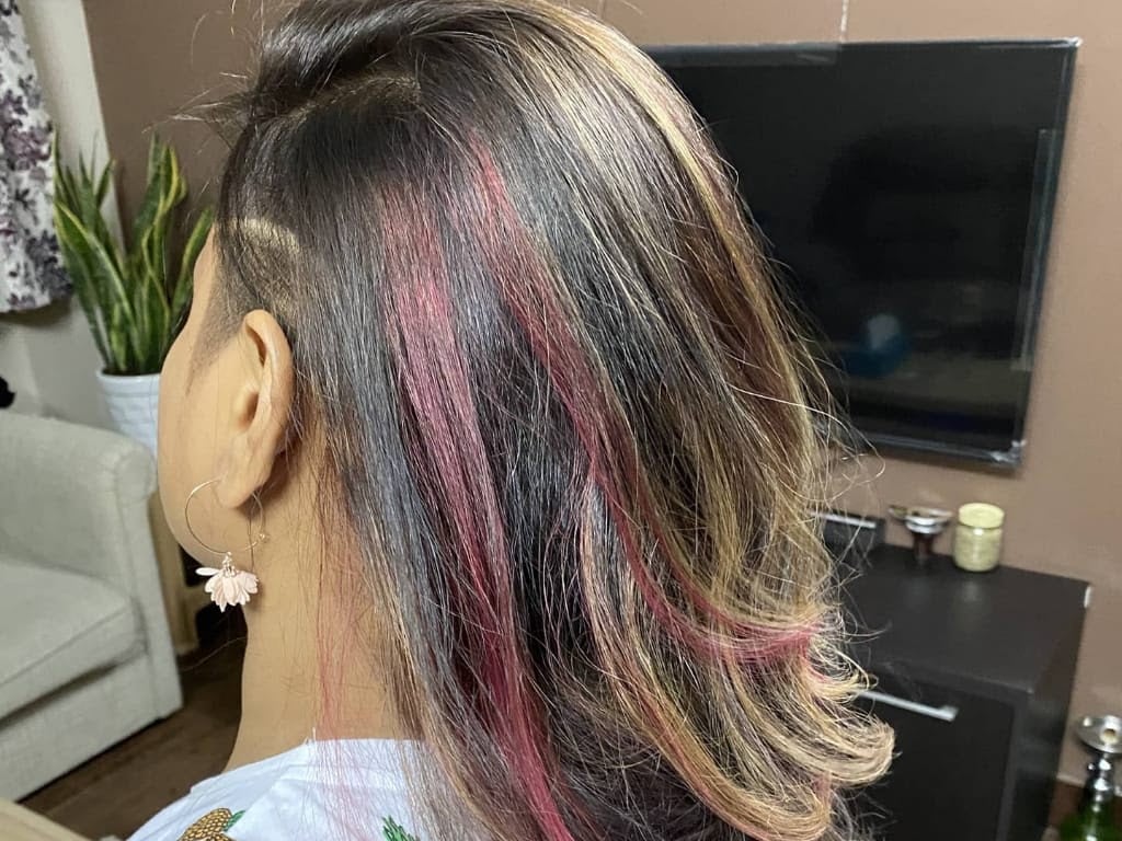 Sparkles N Charms Women's Beauty Salon - Beauty Salons in Trade Centre, Dubai