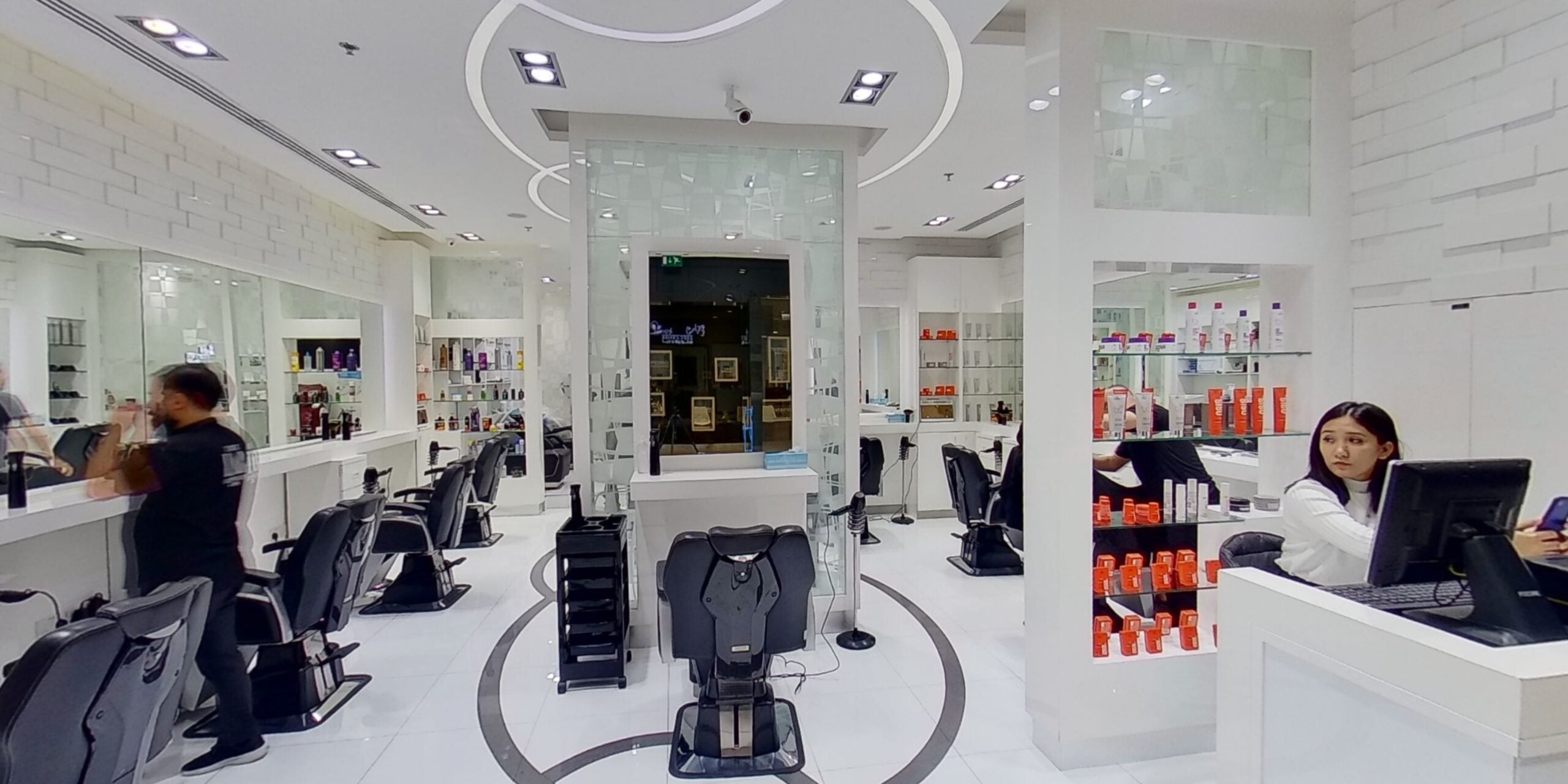 The Lab Gents' Salon & Spa - Barber Shops in Meadows, Dubai