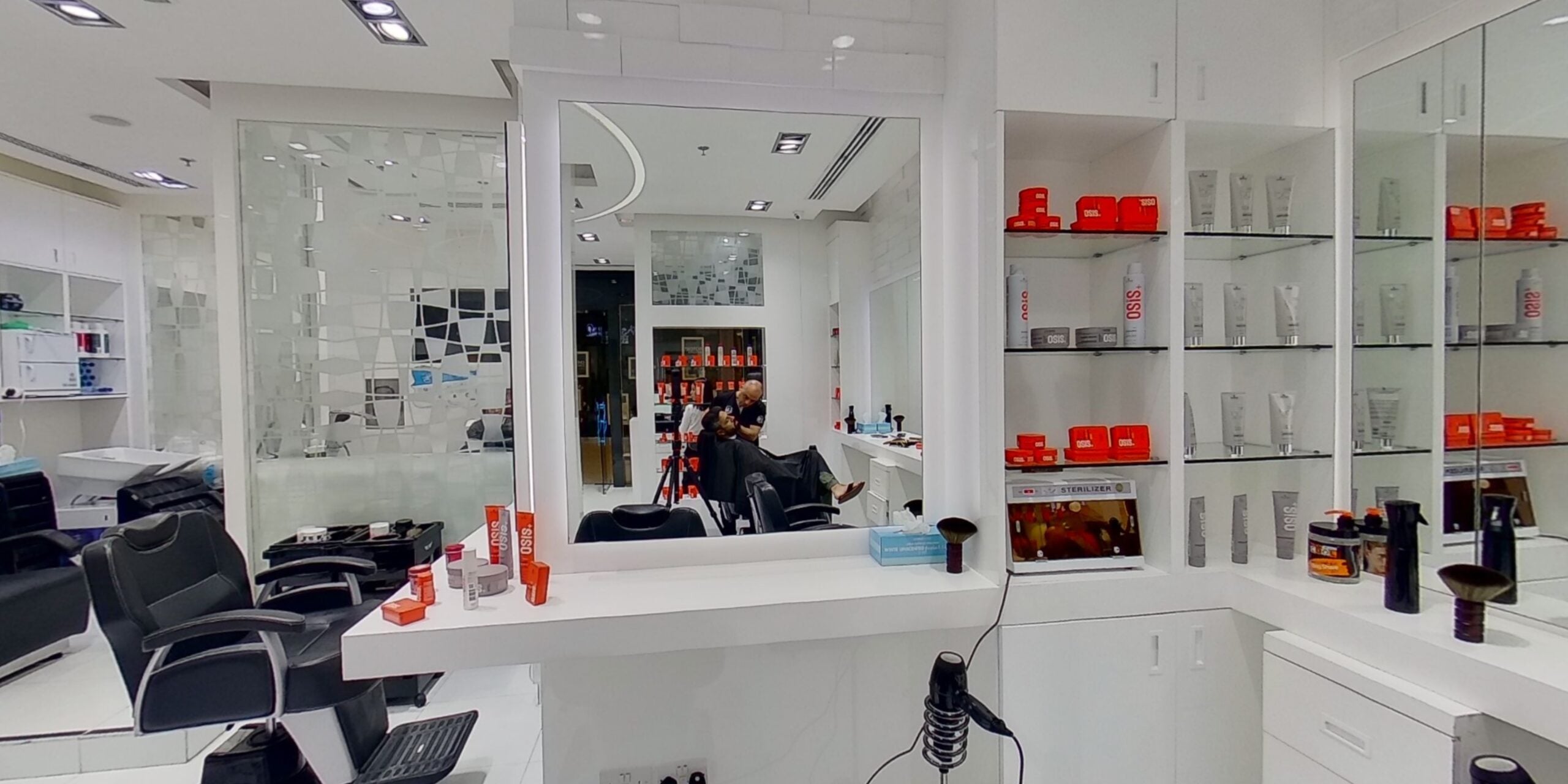 The Lab Gents' Salon & Spa - Barber Shops in Meadows, Dubai
