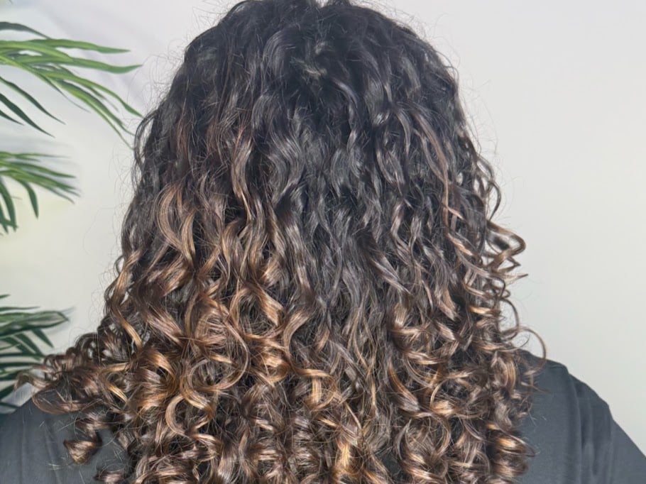 Twist Curly Hair Salon - Hairdressers in Al Barsha 1, Dubai